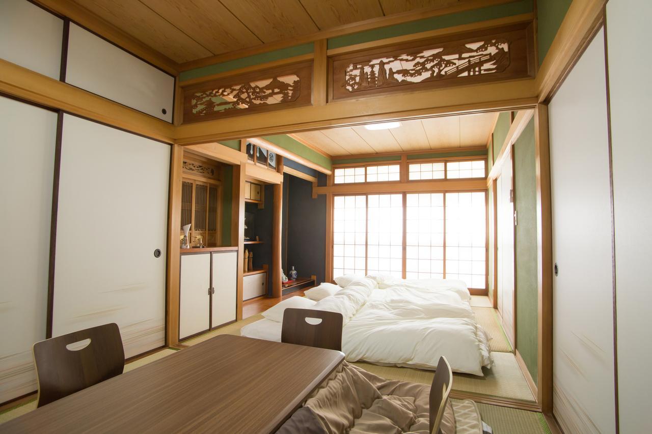 Guest House Dougo-Yado Matsuyama  Esterno foto