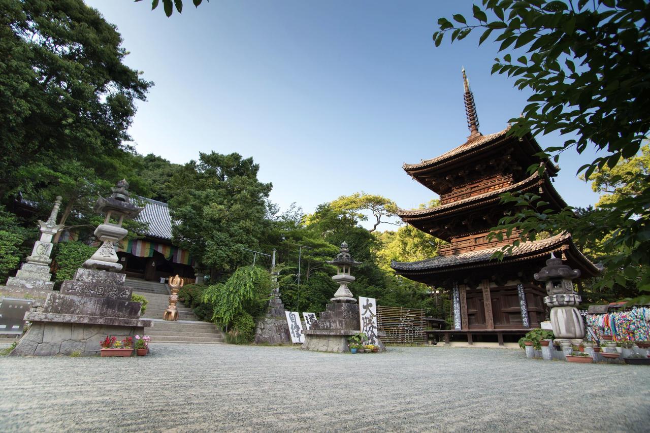 Guest House Dougo-Yado Matsuyama  Esterno foto